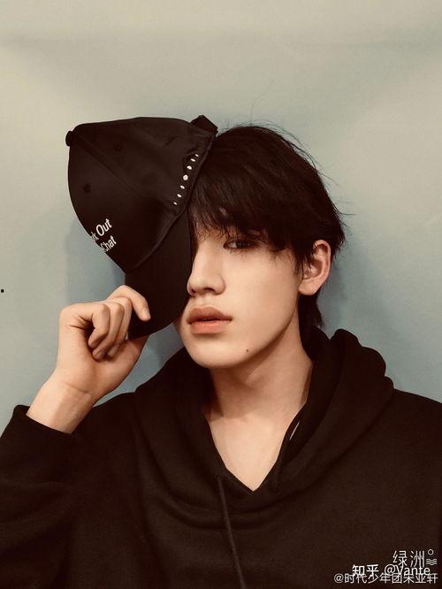 娱乐圈吃瓜宋亚轩微博号,宋亚轩微博号揭秘娱乐圈吃瓜风云